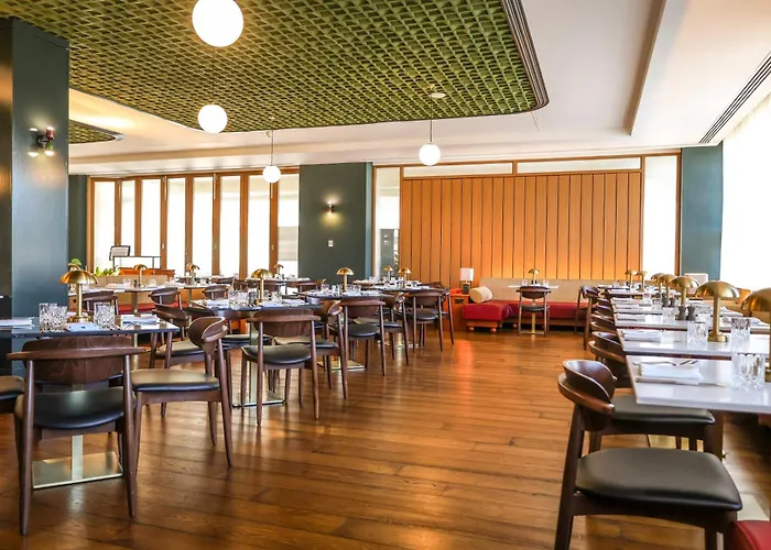 The Orchard Hotel & Restaurant
